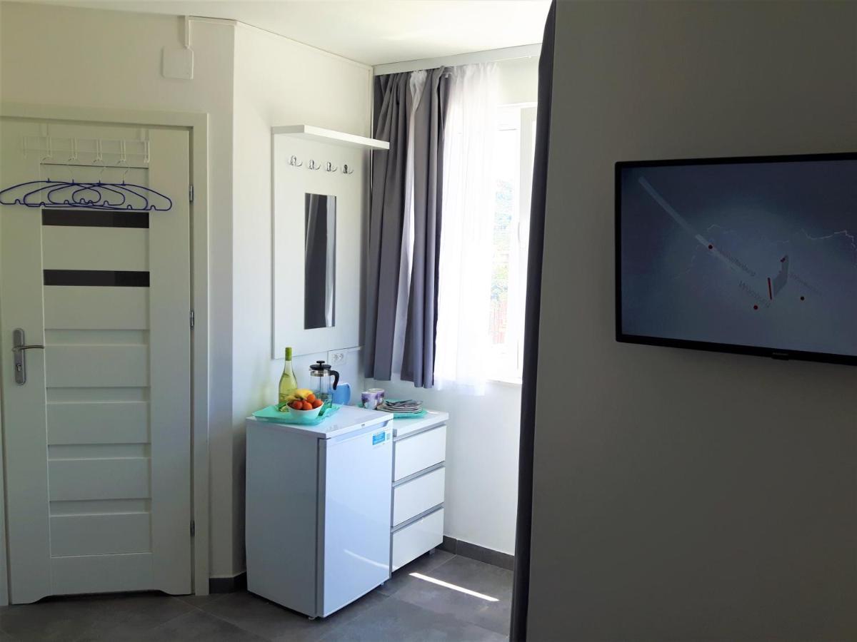 Apartmani Dalmacjia Grebaštica エクステリア 写真