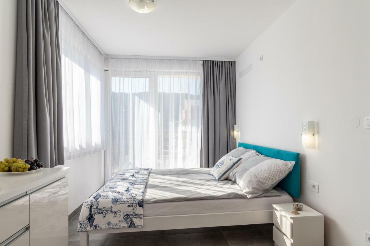 Apartmani Dalmacjia Grebaštica エクステリア 写真