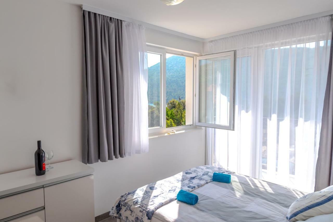 Apartmani Dalmacjia Grebaštica エクステリア 写真