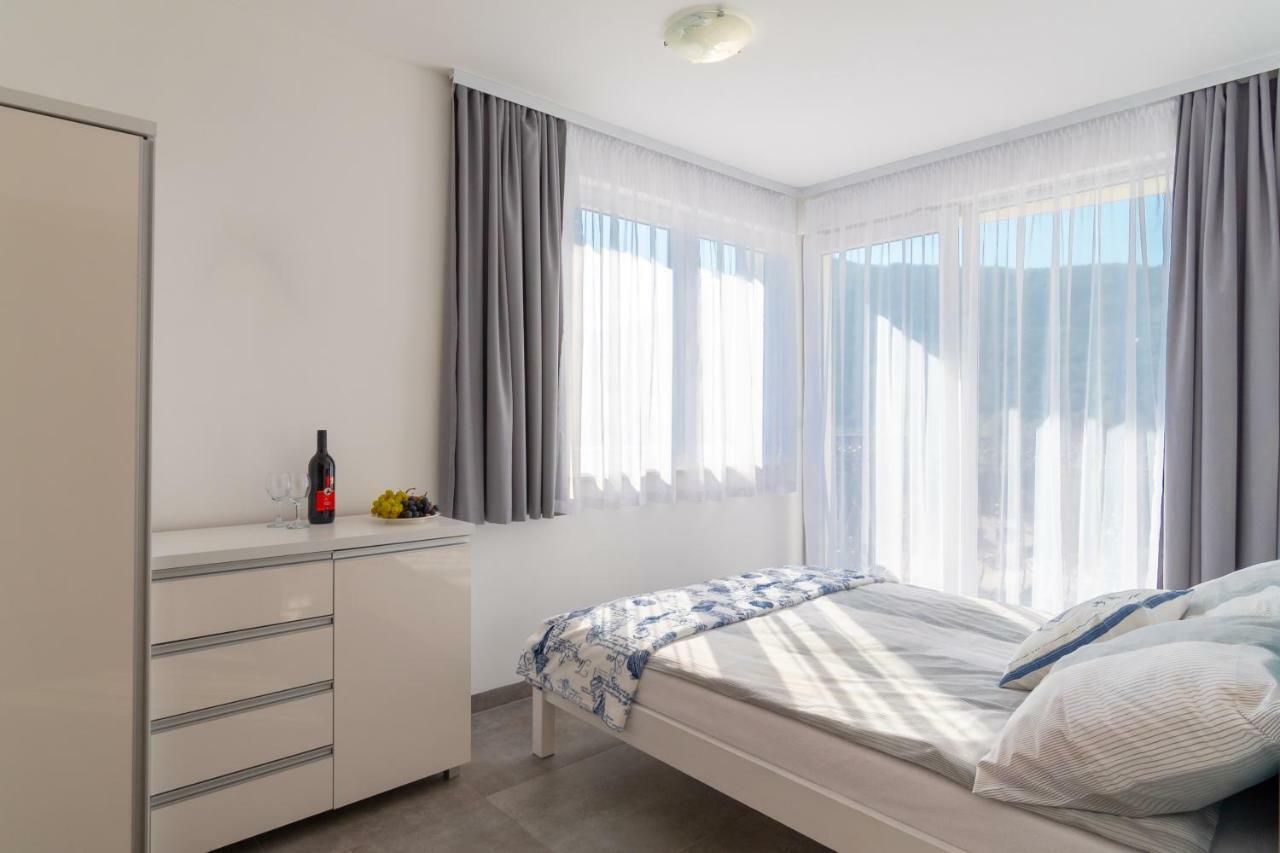Apartmani Dalmacjia Grebaštica エクステリア 写真