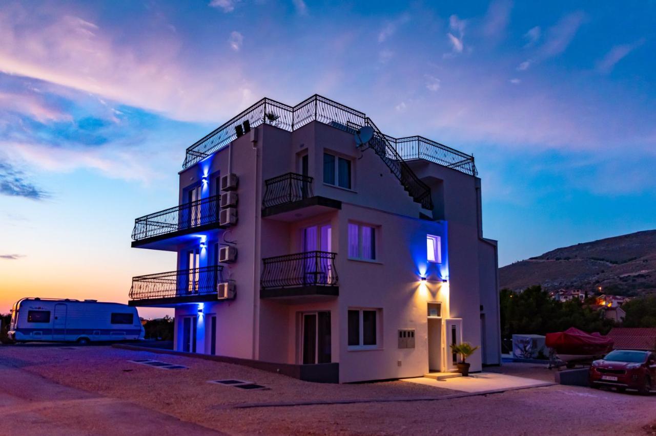 Apartmani Dalmacjia Grebaštica エクステリア 写真