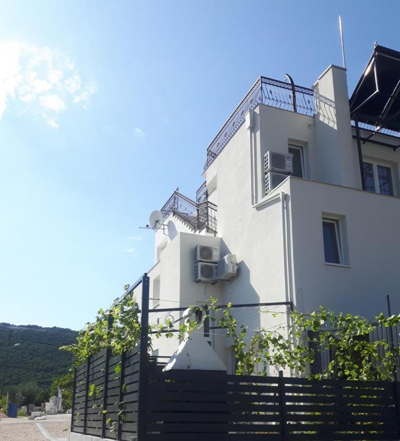 Apartmani Dalmacjia Grebaštica エクステリア 写真
