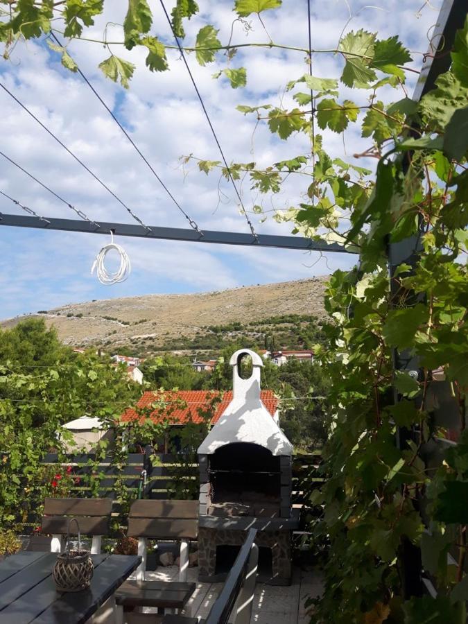 Apartmani Dalmacjia Grebaštica エクステリア 写真